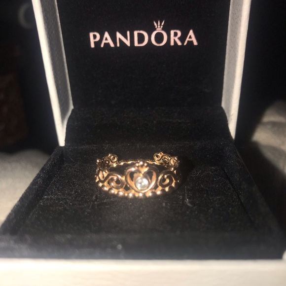 Rose gold pandora princess tiara crown ring. - Picture 2 of 3